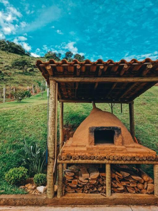 Casa Container Com Spa E Linda Vista Para A Serra Da Mantiqueira Villa Bueno Brandao Bagian luar foto