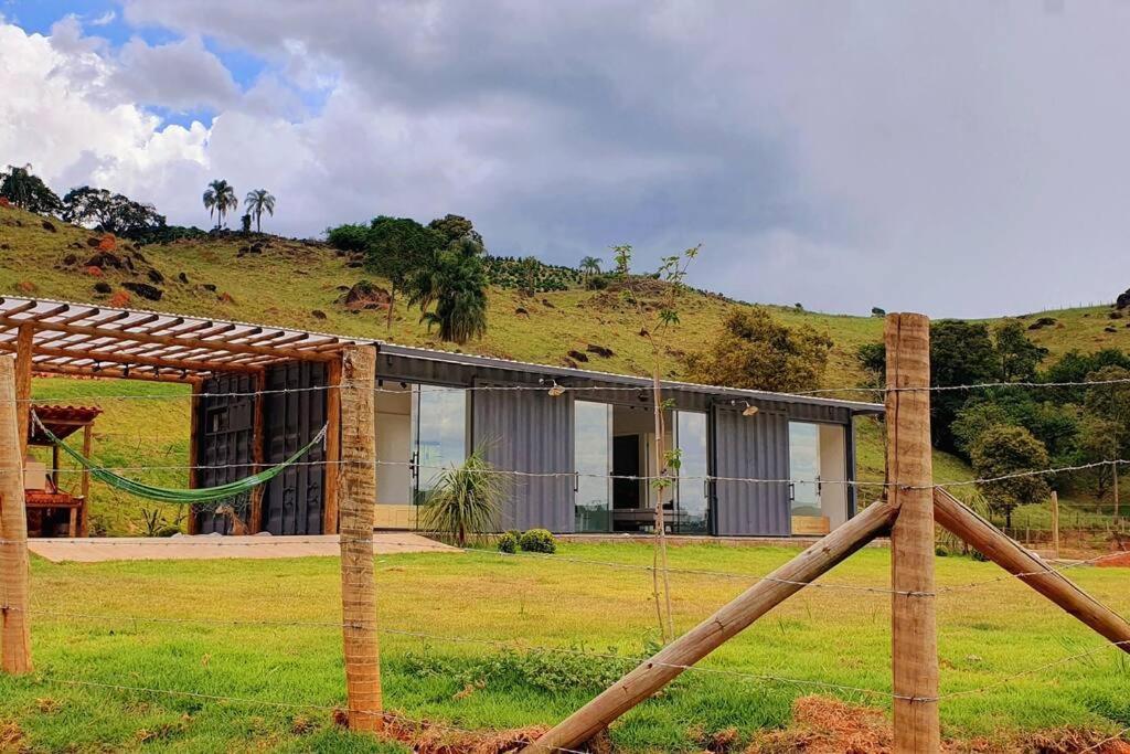 Casa Container Com Spa E Linda Vista Para A Serra Da Mantiqueira Villa Bueno Brandao Bagian luar foto