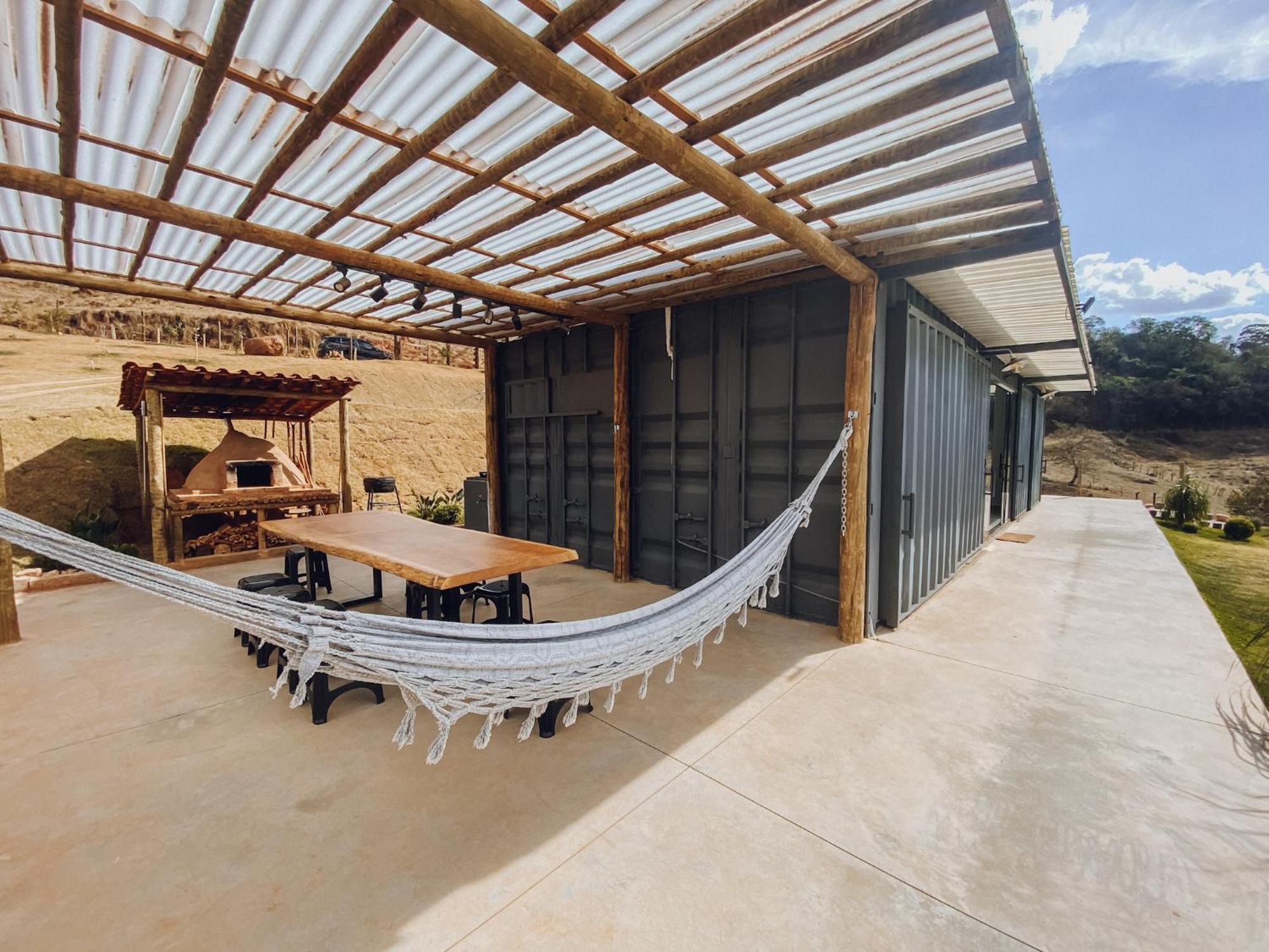 Casa Container Com Spa E Linda Vista Para A Serra Da Mantiqueira Villa Bueno Brandao Bagian luar foto