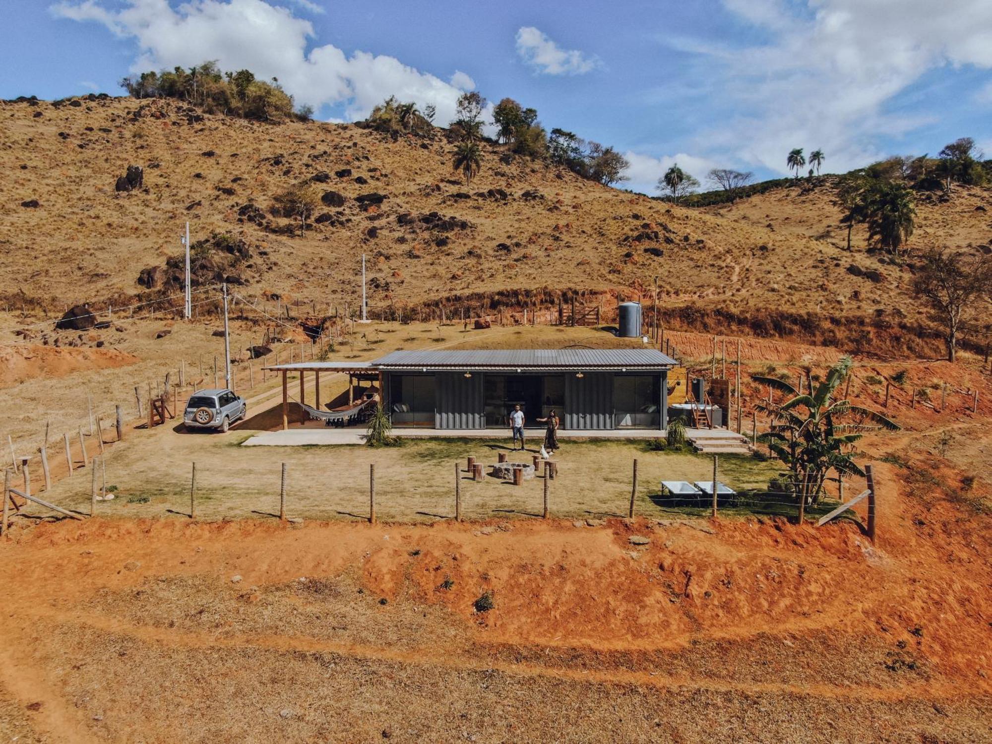 Casa Container Com Spa E Linda Vista Para A Serra Da Mantiqueira Villa Bueno Brandao Bagian luar foto